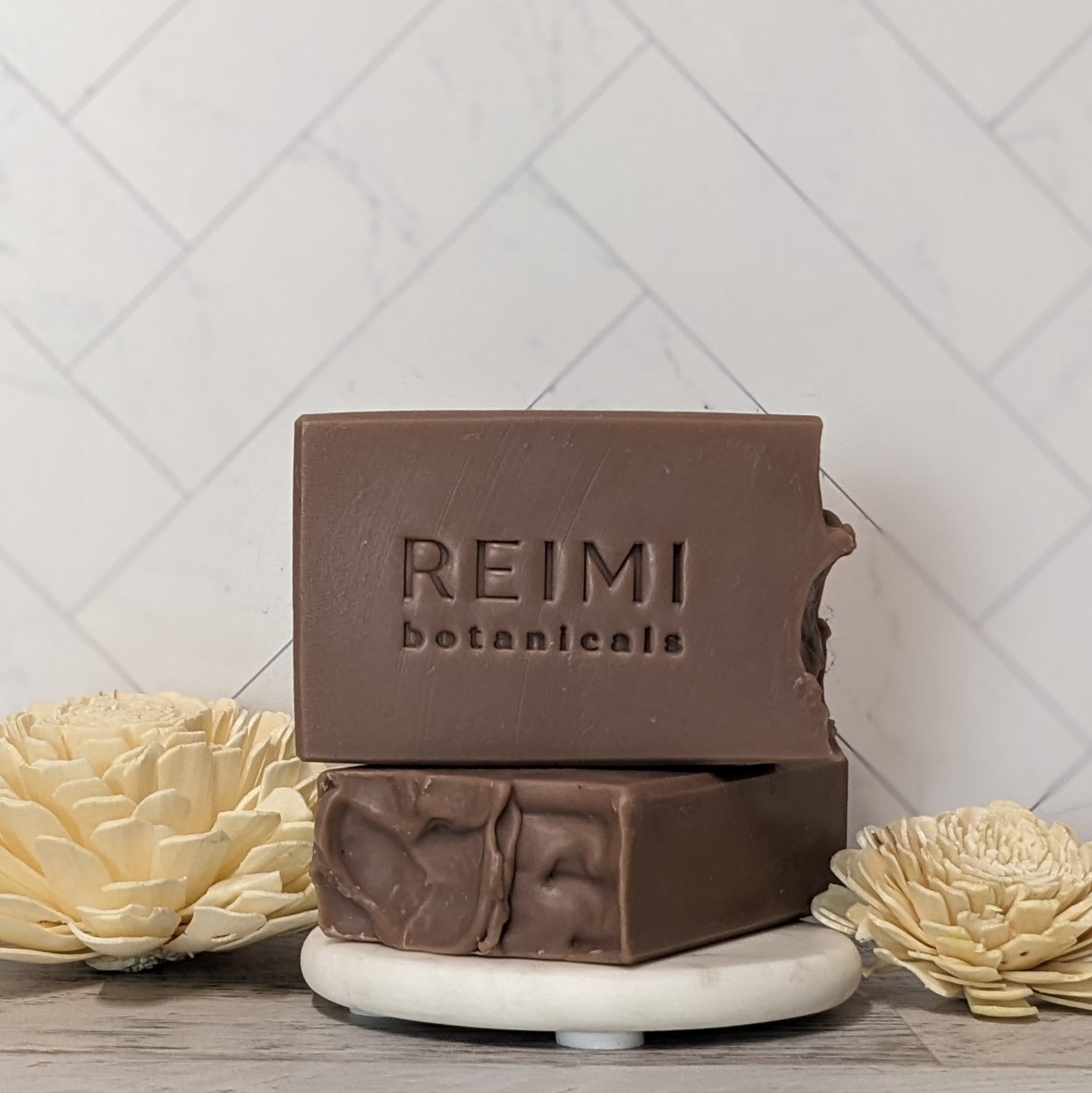 EARTH Botanical Bar Soap